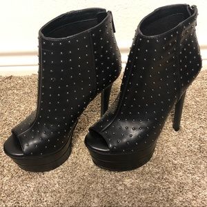 Jessica Simpson Black Studded Heels